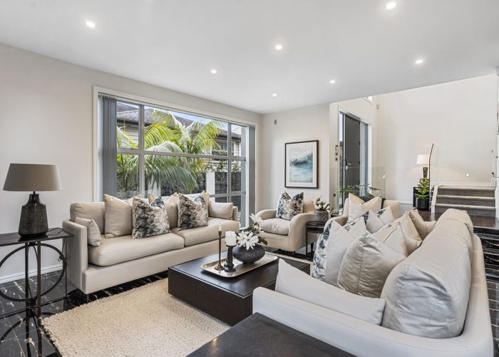  at 29 Momona Road, Greenlane, Auckland