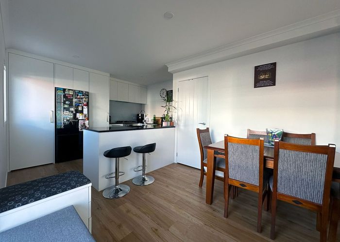  at 8/87 Victoria Street, Alicetown, Lower Hutt, Wellington