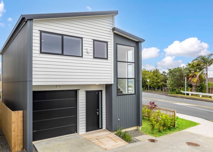  at Lot 3/165 Wiseley Road, West Harbour, Waitakere City, Auckland