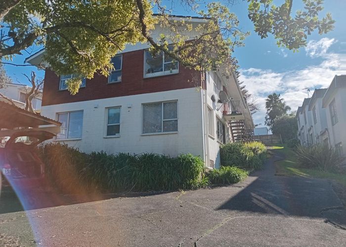  at 1/10 Don Croot St, Kingsland, Auckland City, Auckland