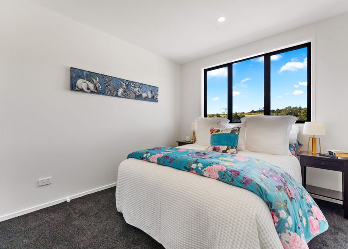  at 214/30 Long George Drive, Totara Park, Manukau City, Auckland