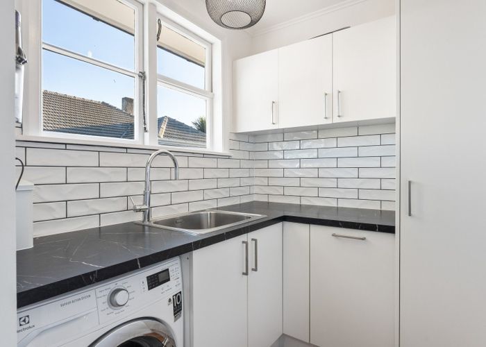  at 21 Hadfield Crescent, College Estate, Whanganui, Manawatu / Whanganui
