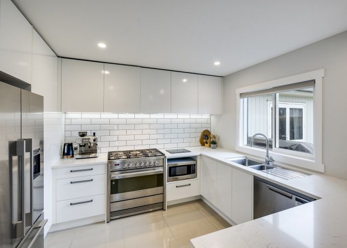  at 45 Waimakariri Drive, Te Awa, Napier