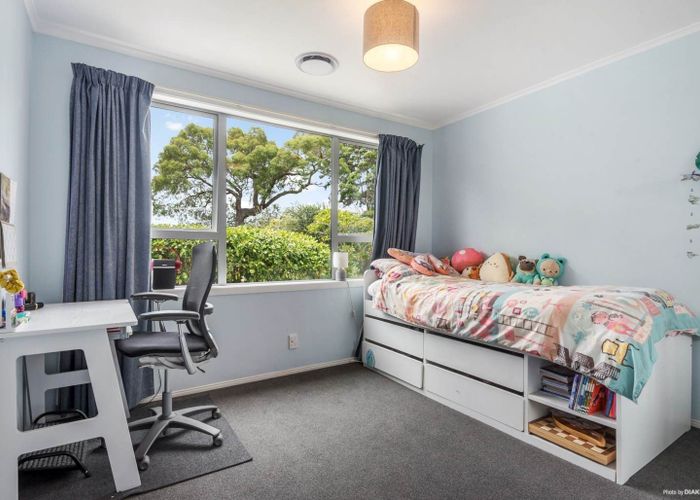  at 20A Puketitiro Street, Glen Eden, Waitakere City, Auckland