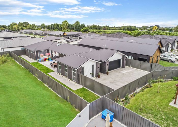  at 25 Gee Place, Taradale, Napier