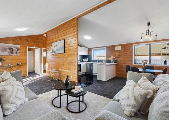  at 40  Airfield Road, Takanini, Papakura, Auckland