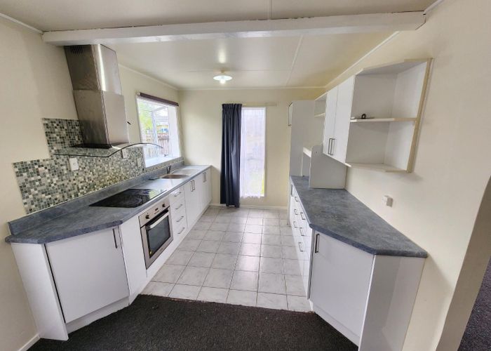  at 37 Rhodes Drive, Kelvin Grove, Palmerston North