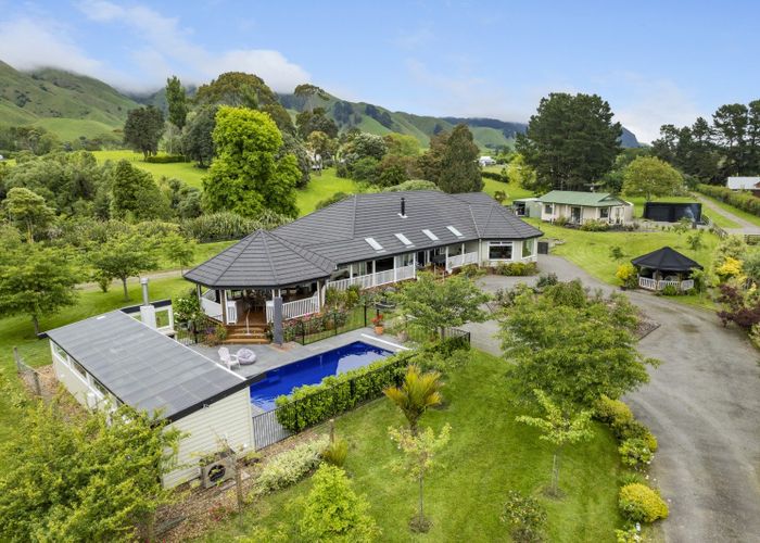  at 140 School Road, Te Horo, Kapiti Coast, Wellington