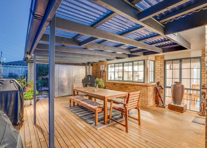  at 78 Medvale Avenue, Flat Bush, Auckland