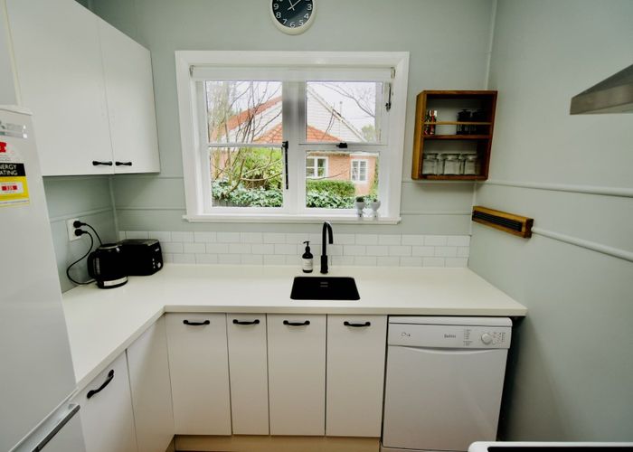  at 78 Savage Cres, West End, Palmerston North, Manawatu / Whanganui