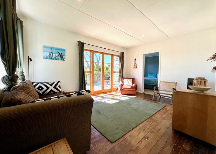  at 7 Upper Cross Street, Raglan, Waikato, Waikato