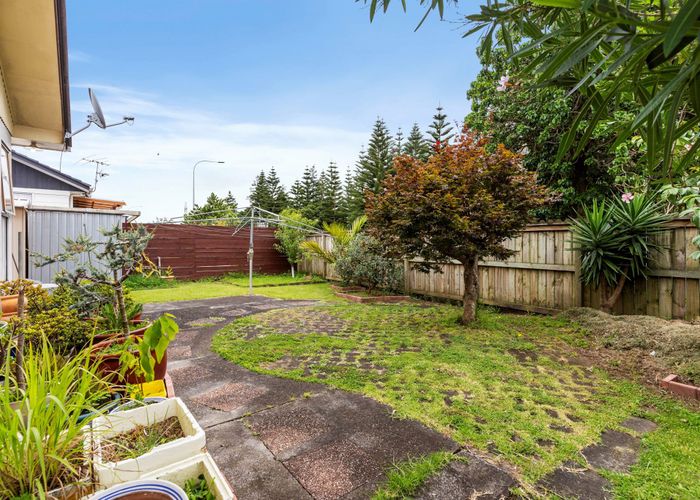  at 68 Diorella Drive, Clover Park, Auckland