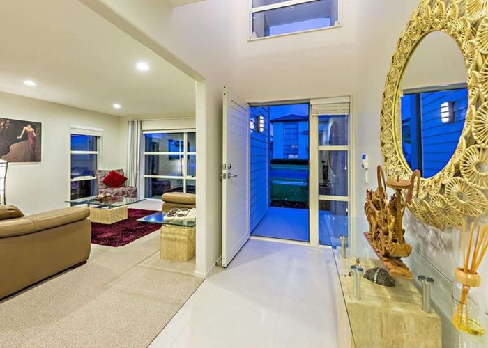  at 7 Mccathie Dr,, Flat Bush, Manukau City, Auckland