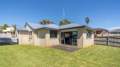  at 23 Pointon Glade, Grandview Heights, Hamilton