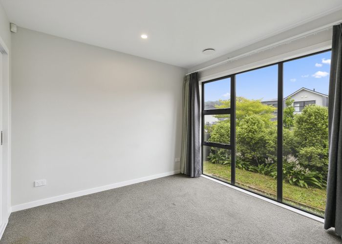  at 28 Karearea Avenue, Kenepuru, Porirua