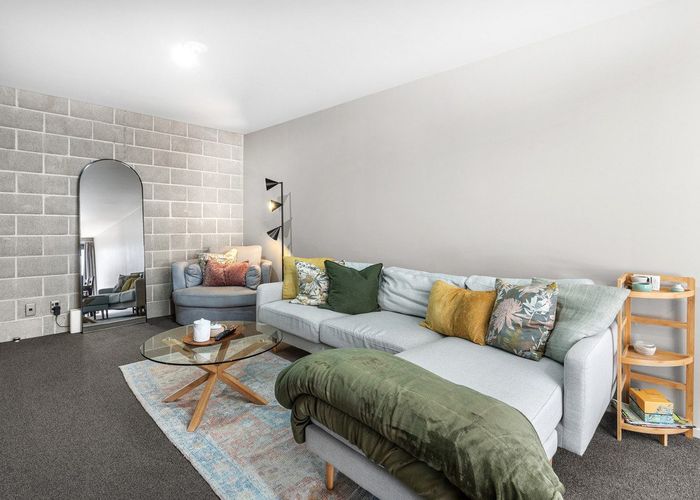  at Flat 4/868 Colombo Street, City Centre, Christchurch City, Canterbury