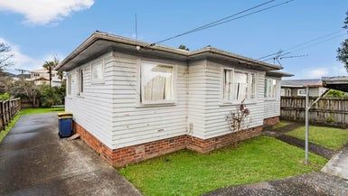  at 23 Reid Road, New Lynn, Auckland