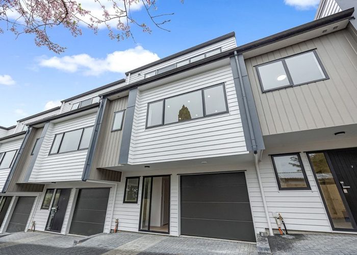  at 5/163 Edmonton Road, Te Atatu South, Waitakere City, Auckland