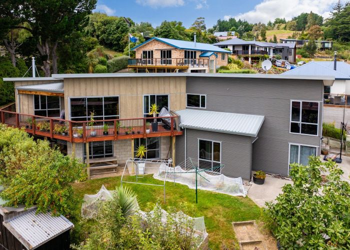  at 4 Taimana Lane, Diamond Harbour, Banks Peninsula, Canterbury