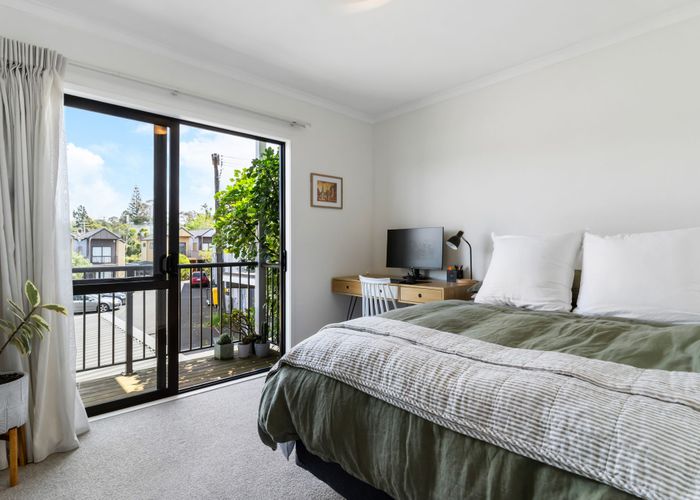  at 4/94 Glengarry Road, Glen Eden, Waitakere City, Auckland