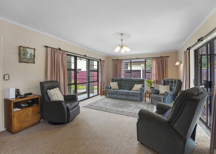  at 35 Waddington Drive, Naenae, Lower Hutt