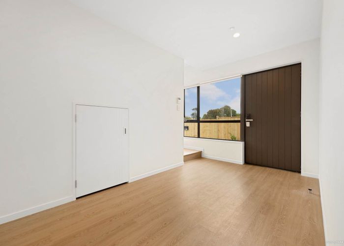  at 24D Tomintoul Place, Highland Park, Manukau City, Auckland