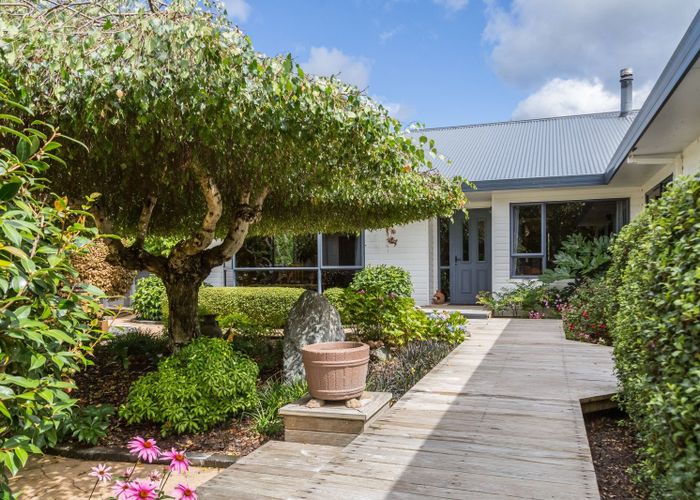  at 8 Mole Street, Greytown