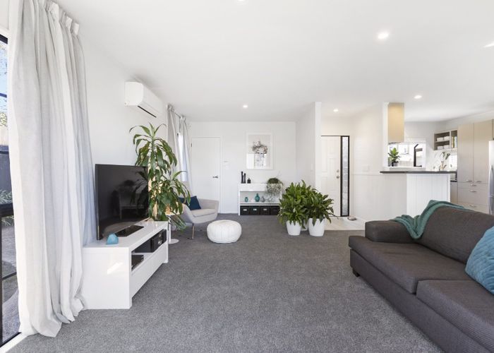  at 10B Hadfield Avenue, Waterview, Auckland City, Auckland