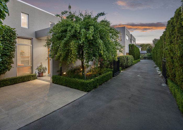 For sale 33 Wroxton Terrace, Fendalton, Christchurch City, Canterbury