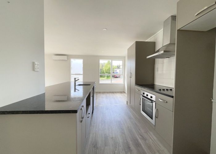  at 303 Blockhouse Bay Road, Blockhouse Bay, Auckland City, Auckland