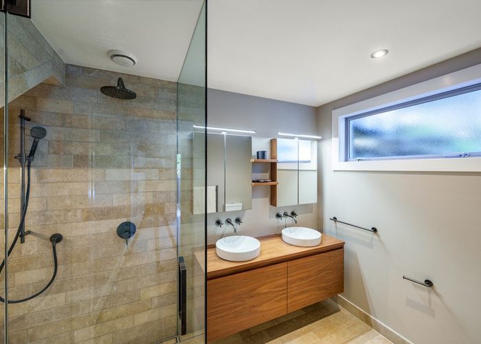  at 21 Giles Road, Ostend, Waiheke Island