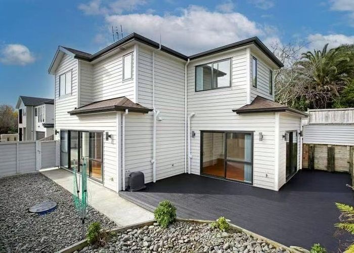  at 21 Francesco Drive, Karaka, Franklin, Auckland