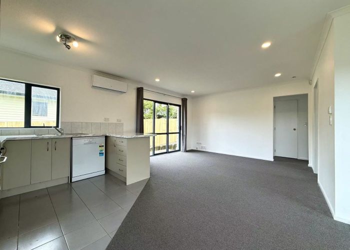  at 13a Mawney Road, Henderson, Waitakere City, Auckland