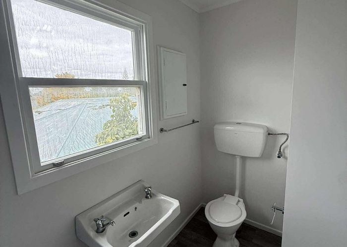  at 6/6b Durie Street, Durie Hill, Whanganui, Manawatu / Whanganui