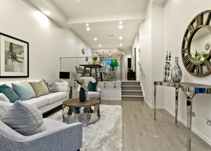  at 625 Moki Road, Stratford