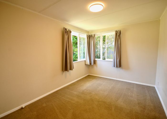  at 51 Potter Ave, Northcote, North Shore City, Auckland