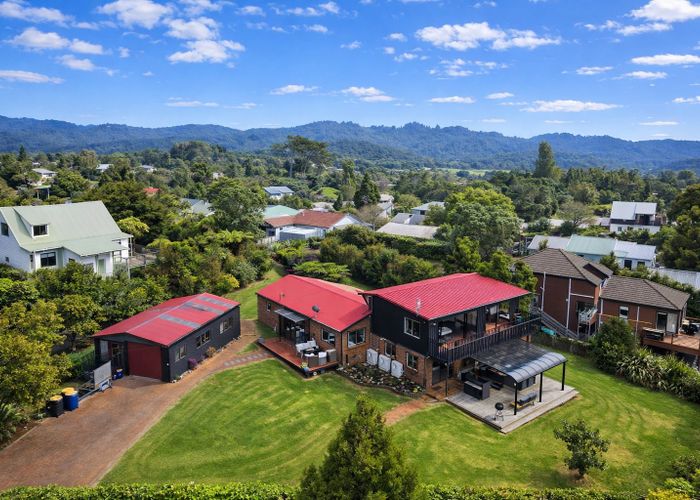  at 91 Victory Road, Laingholm, Waitakere City, Auckland