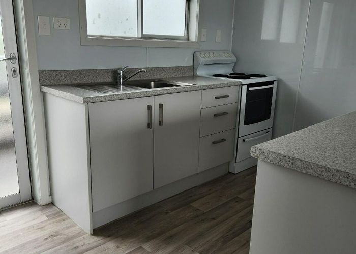  at 8/27 Cameron Road, Hamilton East, Hamilton, Waikato
