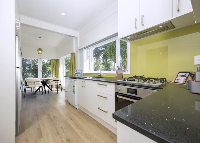  at 35 Archibald Road, Kelston, Waitakere City, Auckland