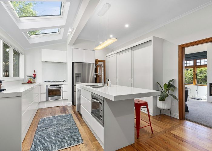  at 57 Garden Road, Northland, Wellington, Wellington