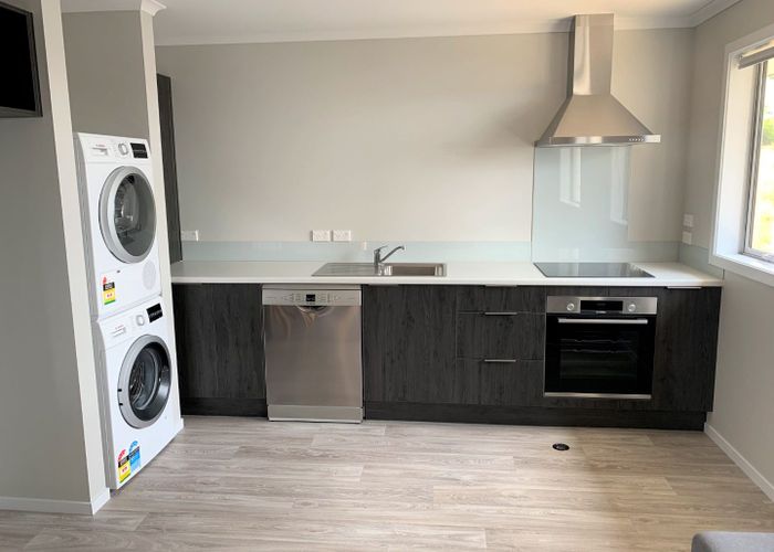  at 4/11 Knighton Road (Room C), Hillcrest, Hamilton, Waikato