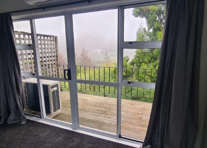  at 4/271 River Road, Claudelands, Hamilton