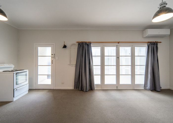  at 1/19 Galloway Street, Hamilton East, Hamilton