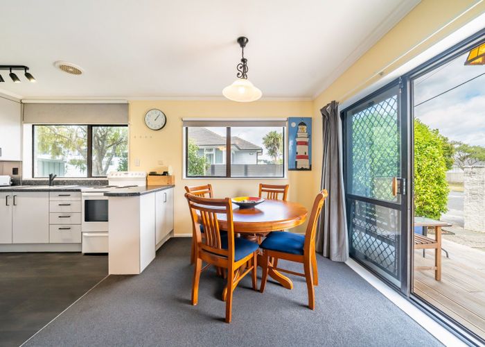  at 1/63 Fraser Crescent, Elderslea, Upper Hutt