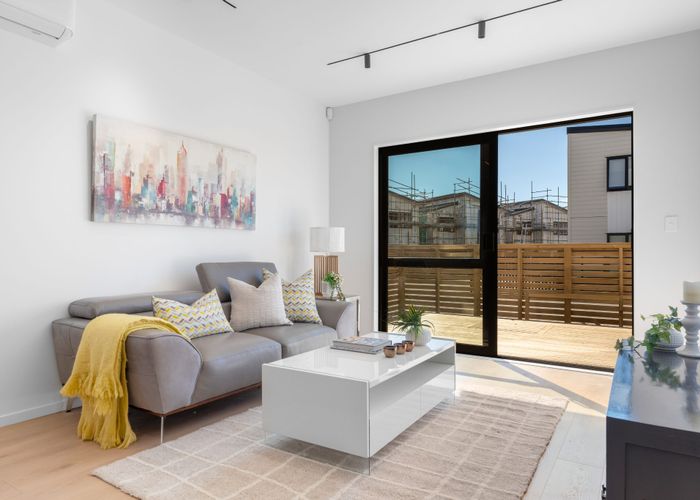  at 13 Octans Road, Westgate, Waitakere City, Auckland