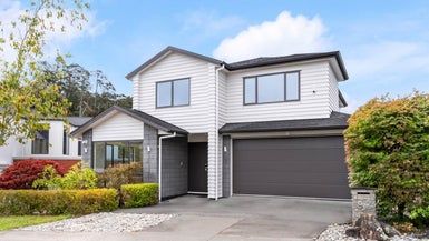  at 92 Admirals Court Drive, Greenhithe, Auckland