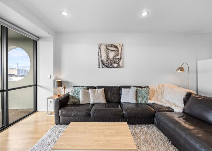  at 610/18 Beach Road, City Centre, Auckland City, Auckland
