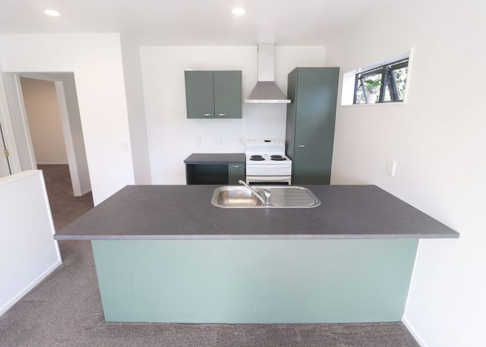  at 18 Airborne Road, Rosedale, North Shore City, Auckland