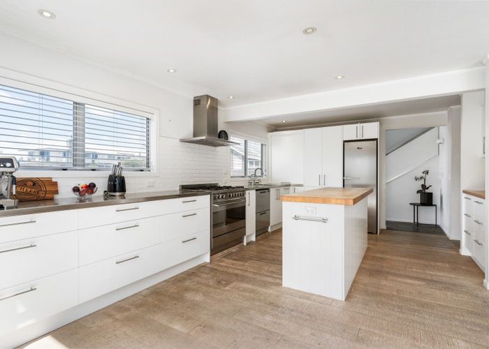 For sale 106 Saint Patricks Row, Whangamata, ThamesCoromandel