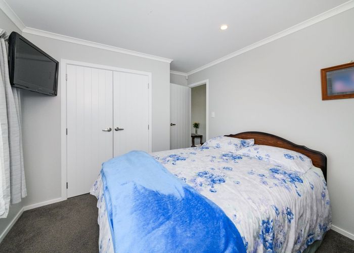  at 17 Sinclair Avenue, Highbury, Palmerston North